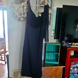 p 41 theodora ptp 20 Elegant Black Dress